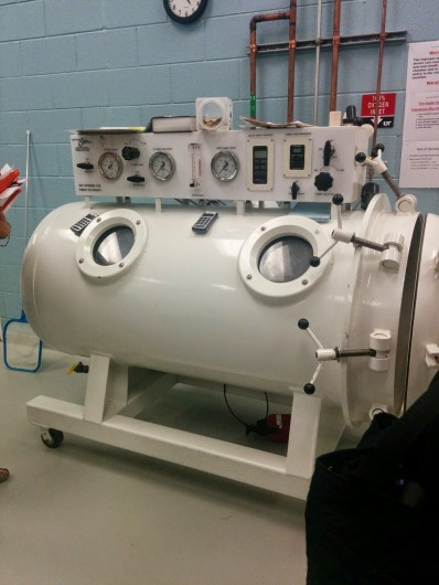 Hyperbaric chamber at UT vet school